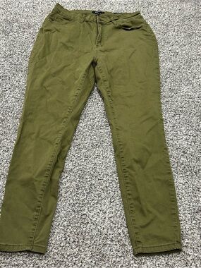Judy Blue Jeans Women's 18W Skinny Fit Olive Green Style JB88146 Stretch Comfort